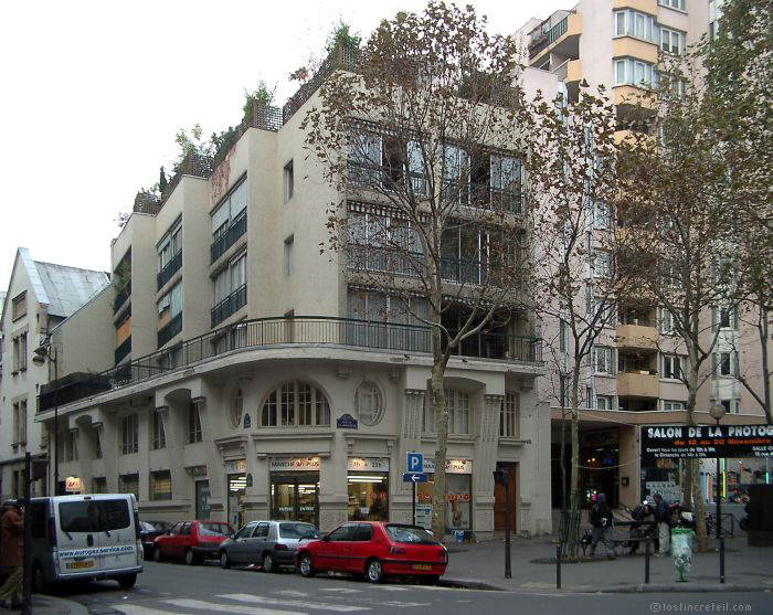 Leon Frot and de la Roquette streets - Paris